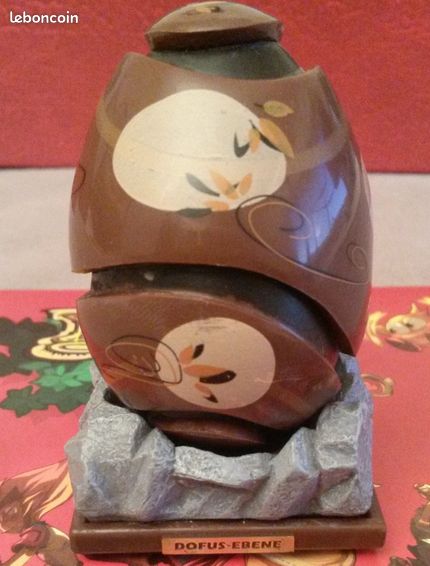 MGuardien's tweet image. Avis aux collectionneurs, je vends le dofus ébène du coffret 2.0, dm si intéressé