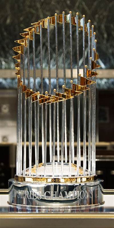 LexDiamonds7's tweet image. GAMEDAY...LET'S GET THIS POSTSEASON PARTY STARTED RIGHT &amp;amp; BEAT THE ROYALS TODAY!! #Birdland 🧡🖤 #PaybackTime #MLBWildCard ⚾