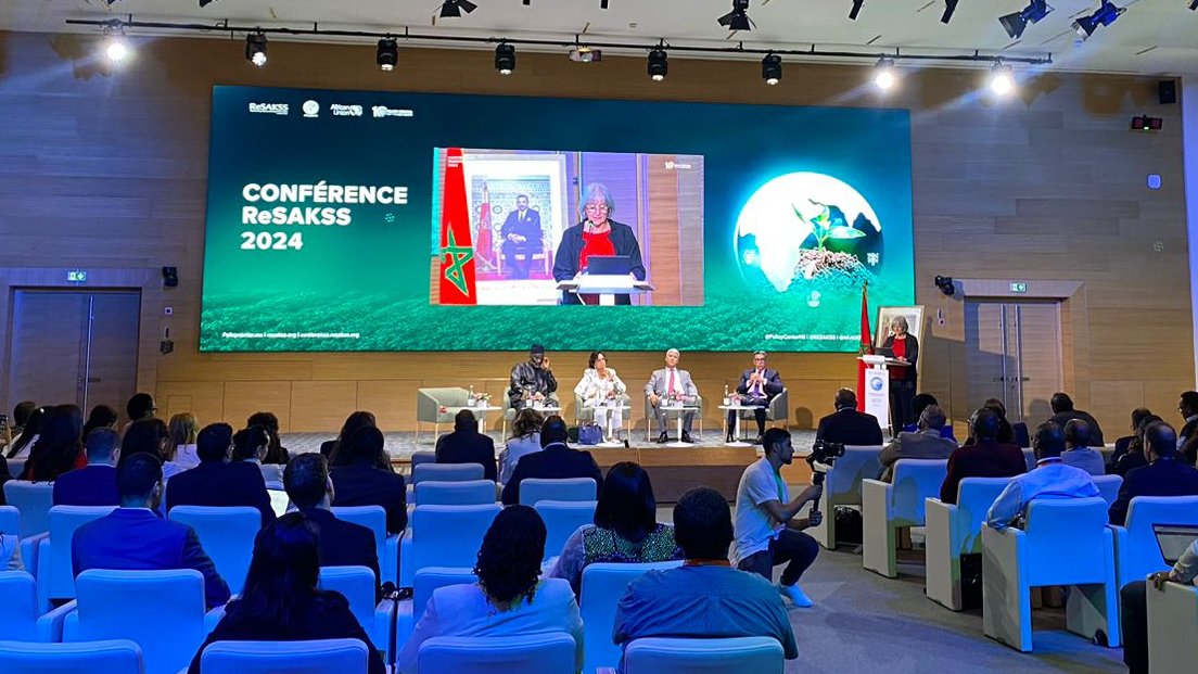 🔴 #ReSAKSS2024: Starting of Plenary Session I on Building #Resilient &amp; #Sustainable Agrifood Systems in #Africa 🌍 | Harnessing and scaling up actions on #ClimateChange &amp; #Bioeconomy.
🔗Join us now #Live: youtube.com/watch?v=SLRkYq…