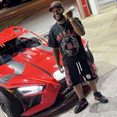 datboihell1's tweet image. #NewProfilePic