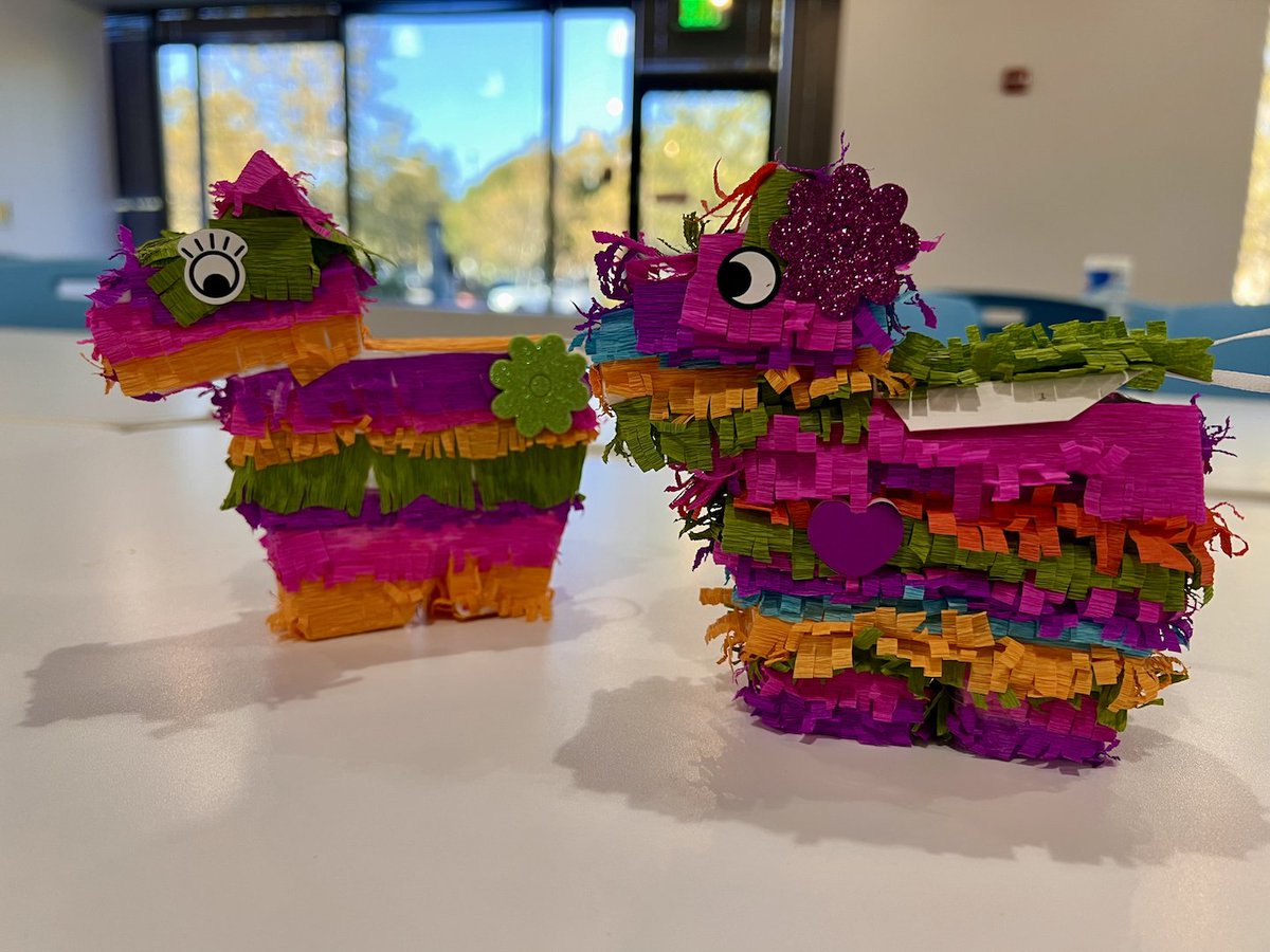 CloroxCo's tweet photo. As we close out #HispanicHeritageMonth, we look back on how our HOLA ERG shined a light on Latino culture, history and achievements. From a pinata-making experience to volunteering to combat food insecurity, the programming celebrated all that defines the community's experience. https://t.co/ligFp8tNoa
