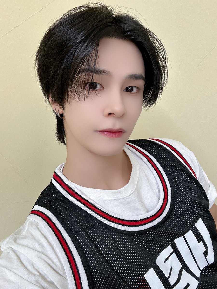 CRAVITYstarship's tweet image. [📸]
#아이언빈 #윤성빈 헬짱피구
⠀
#CRAVITY #크래비티
#세림 #SERIM