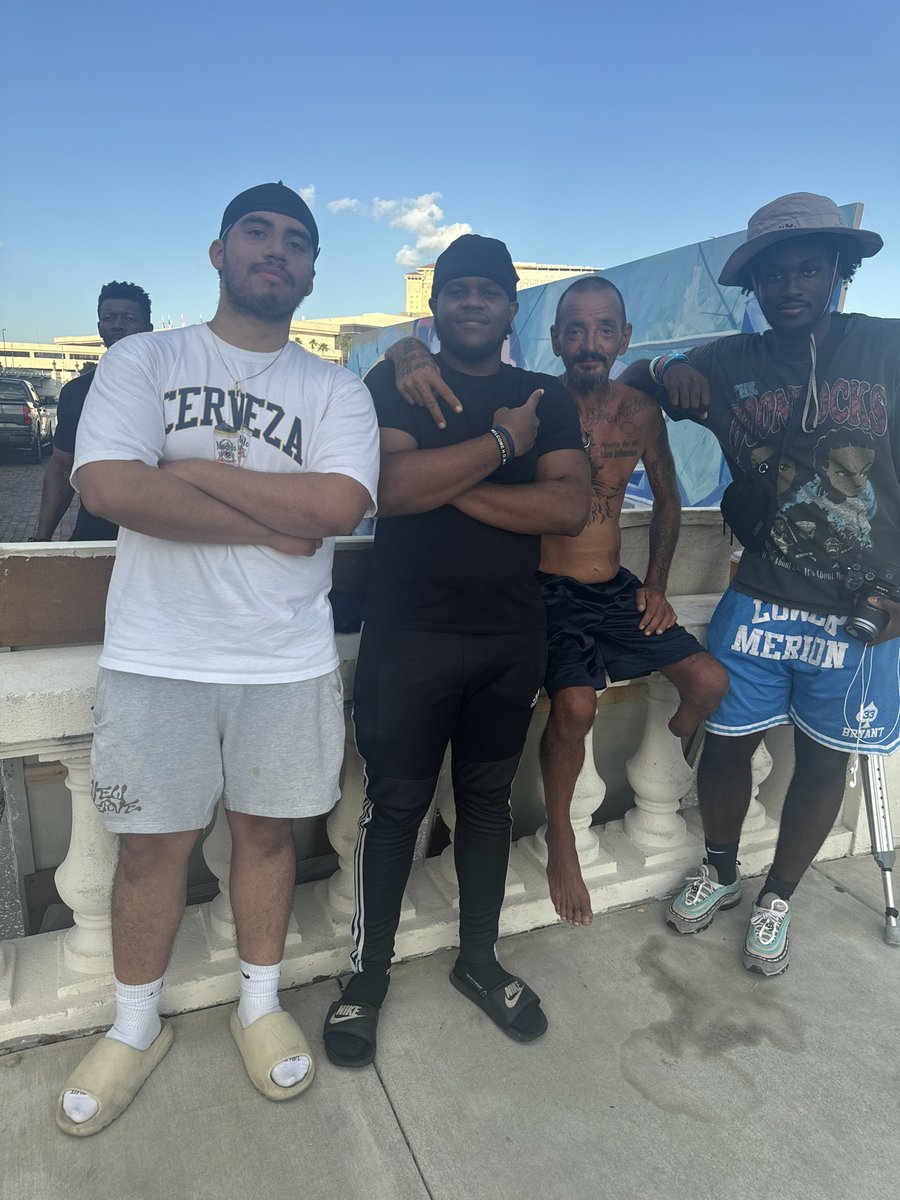 DirectedByJunior tweet media