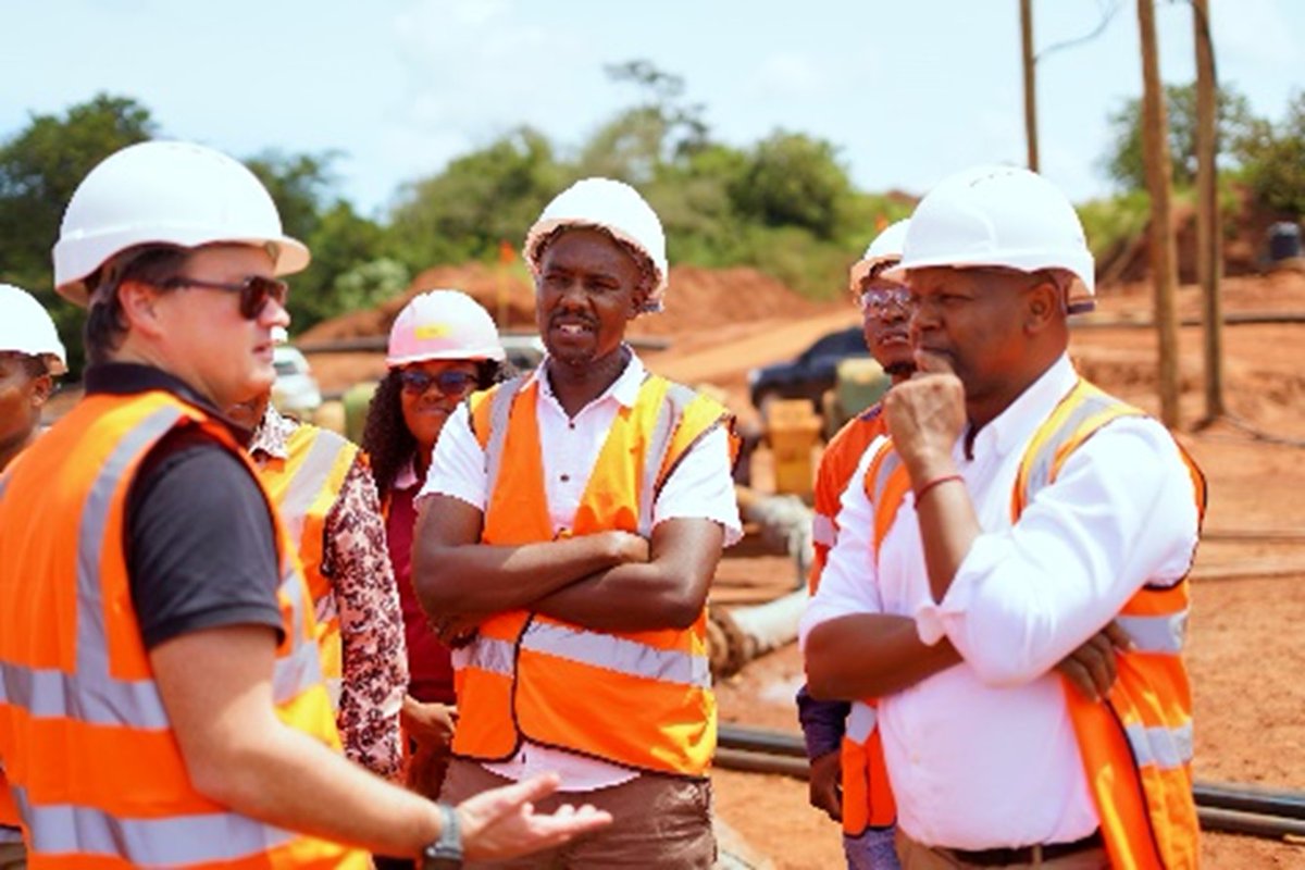 $BSE recently had the pleasure of hosting a tour with Dr. Emmanuel Nzai, Chairman of Vision 2030 at Kwale.

As Kenya’s largest mine and a flagship project under the Vision 2030 national development blueprint, $BSE is proud to contribute to Kenya's economic growth and development.