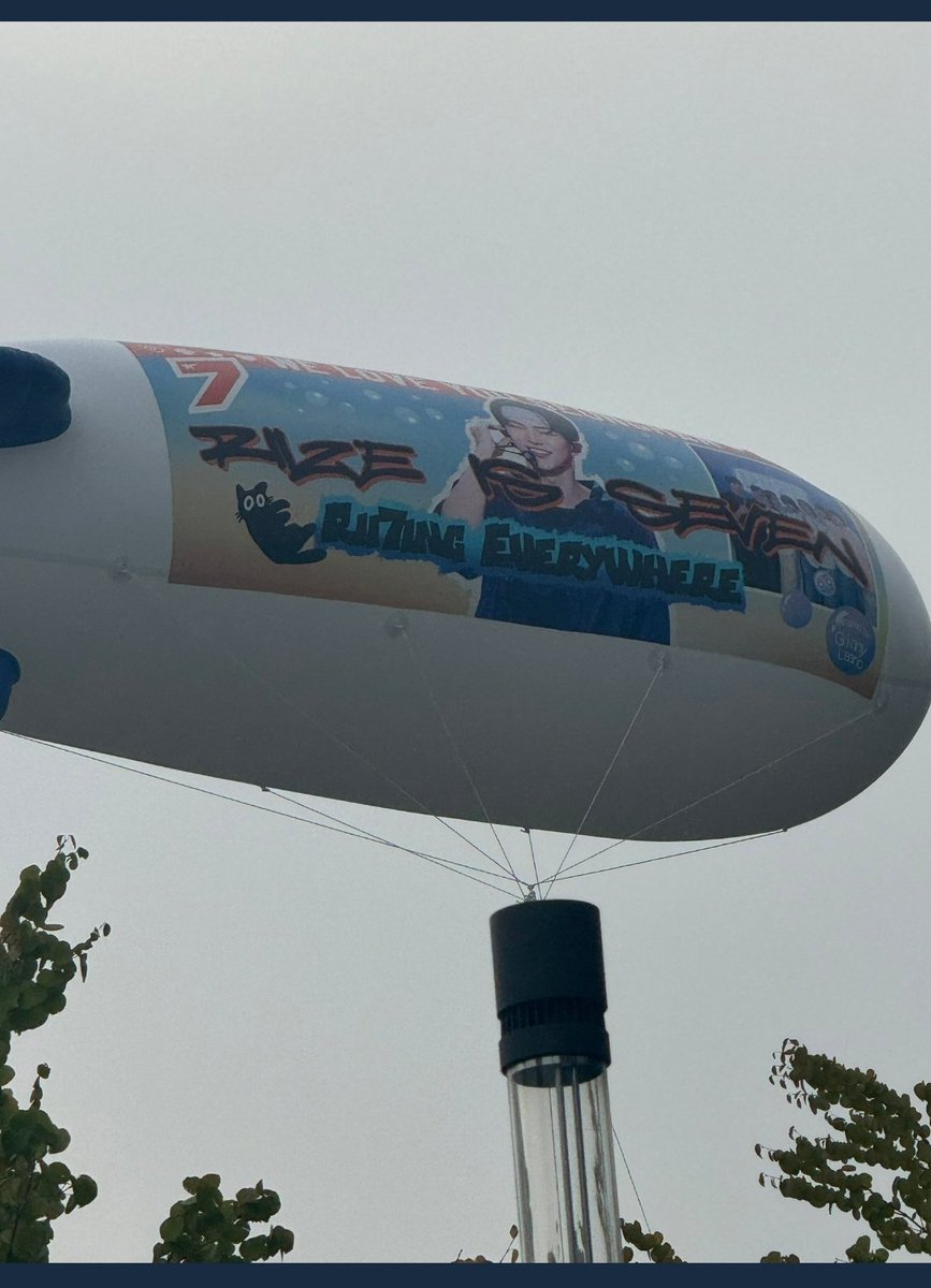 우리가 이런 거 할 때는 관심도 없더니. 고작 260만원어치 근조화환에 우리 애를 잃어야 된다고?