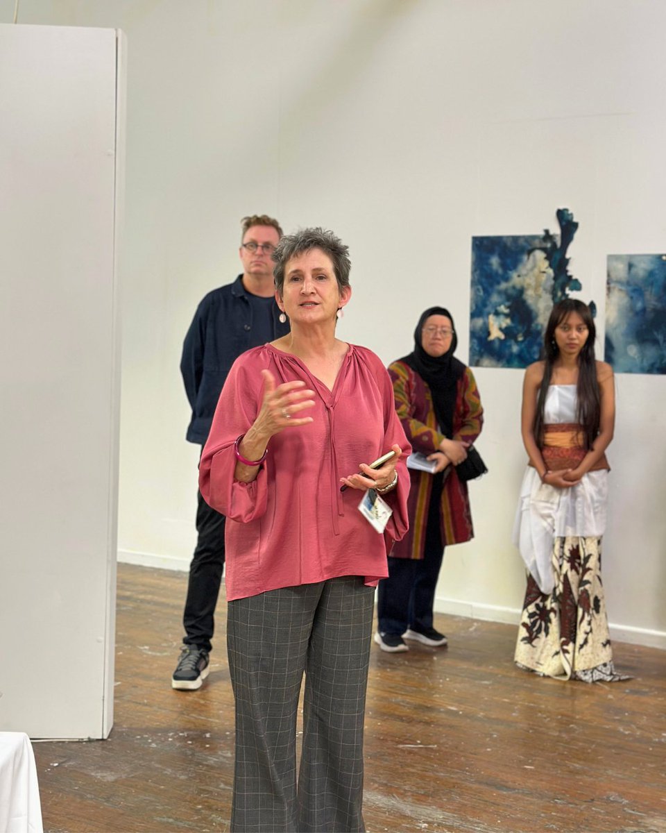 We couldn’t be prouder to host these amazing photography, animation and dance works by our visitors from <a href="/isiyk_official/">Institut Seni Indonesia Yogyakarta</a> 📸

Yesterday was the official opening of the visiting students’ temporary exhibition which was attended by dignitaries of both institutions.