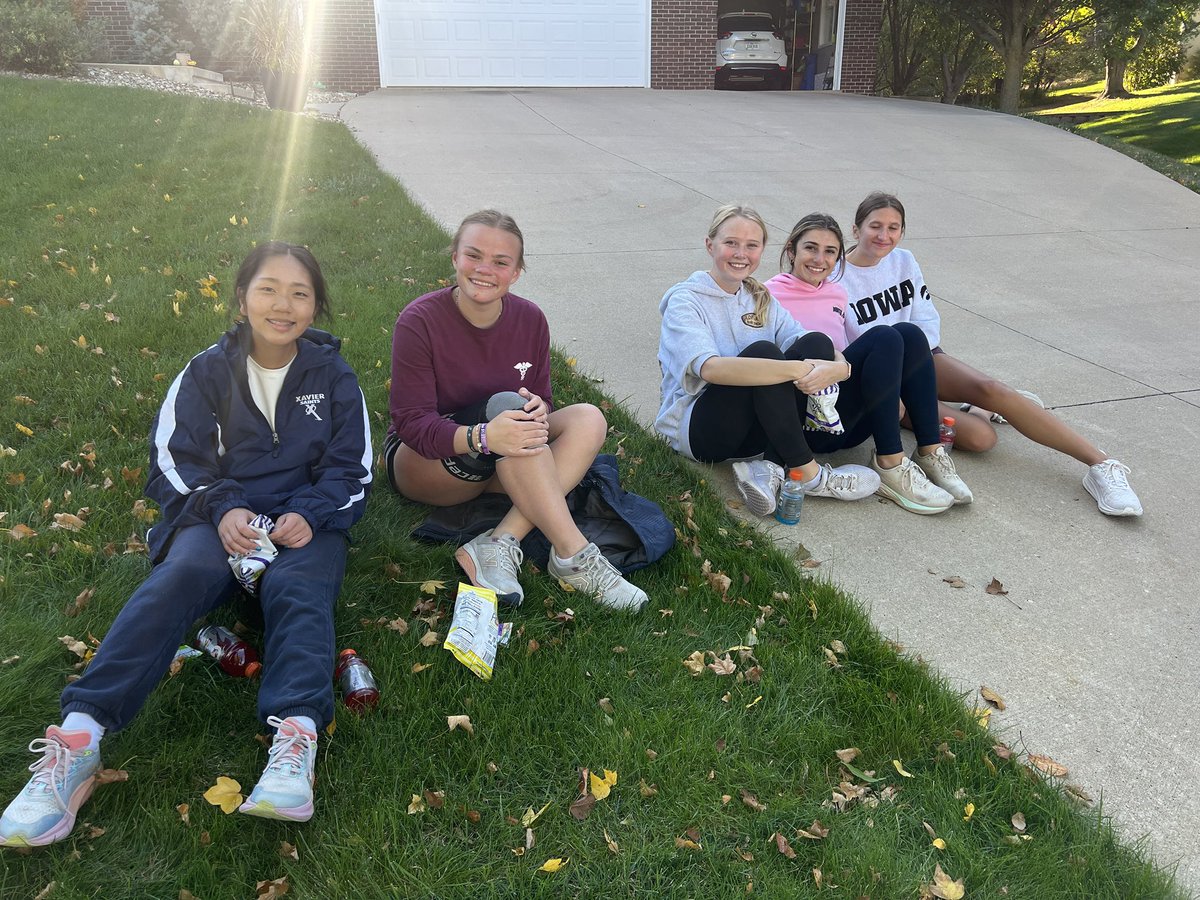 CR Xavier Boys and Girls XC (@crxavier_xc) on Twitter photo A big thank you to Chris McCarville, President of Xavier Catholic Schools (<a href="/CRXPres/">Chris McCarville</a>), for allowing our team to wrap up our run at his home and for providing us with snacks! Your support means a lot! #WeAreXavier #Xceptional A big thank you to Chris McCarville, President of Xavier Catholic Schools (<a href="/CRXPres/">Chris McCarville</a>), for allowing our team to wrap up our run at his home and for providing us with snacks! Your support means a lot! #WeAreXavier #Xceptional