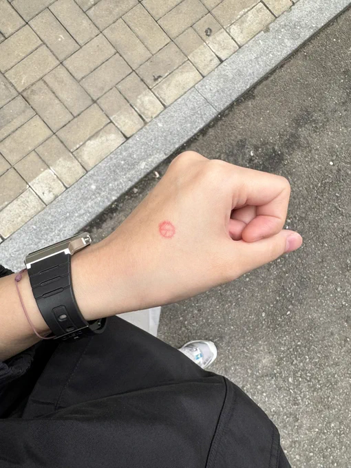 출근전 후다닥 투표 완료 