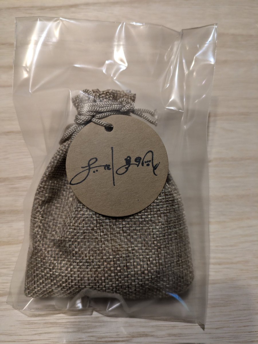 Cossa071962's tweet image. 少し前に届きました、私にとって、初生サインです！　ありがとうございました。
#吉岡里帆
#FLaMme