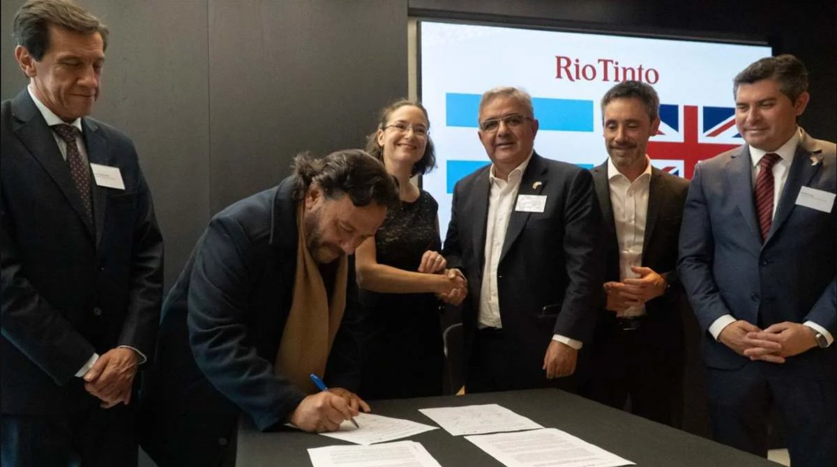 Acuerdo de cooperación entre <a href="/WIMArgentina/">Women in Mining Argentina</a> y el Consejo Federal de Inversiones: Catamarca, Jujuy, Mendoza, Río Negro, Salta y San Juan se suman a esta propuesta para fomentar la participación de mujeres en la industria minera.

Leelo acá: mineriaesfuturo.com.ar/acuerdo-de-coo…