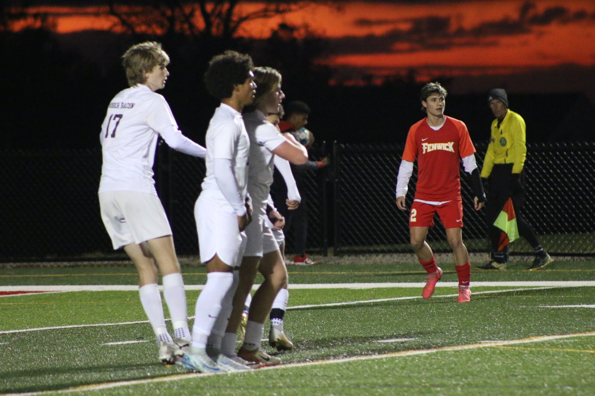 Halftime at Yeager Field ⬇️

Spartans 0, Falcons 0

#HailSpartans