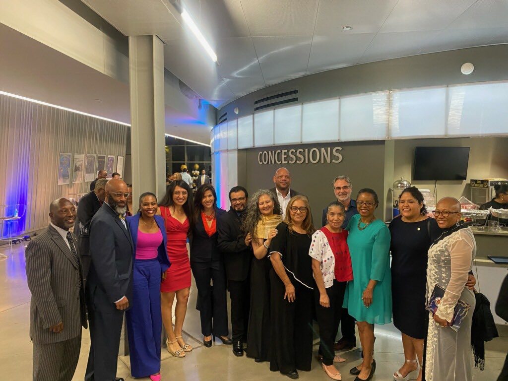 Pearsell_PBSTOY23 (@mrpearsell) on Twitter photo Thank you <a href="/MDLatinoCaucus/">MD Latino Caucus</a> for the invitation to the #HispanicHeritageMonth Gala! It was a great event! So many wonderful people. The awardees are doing a lot for the #community. Thank you <a href="/MDLatinoCaucus/">MD Latino Caucus</a> for the invitation to the #HispanicHeritageMonth Gala! It was a great event! So many wonderful people. The awardees are doing a lot for the #community.