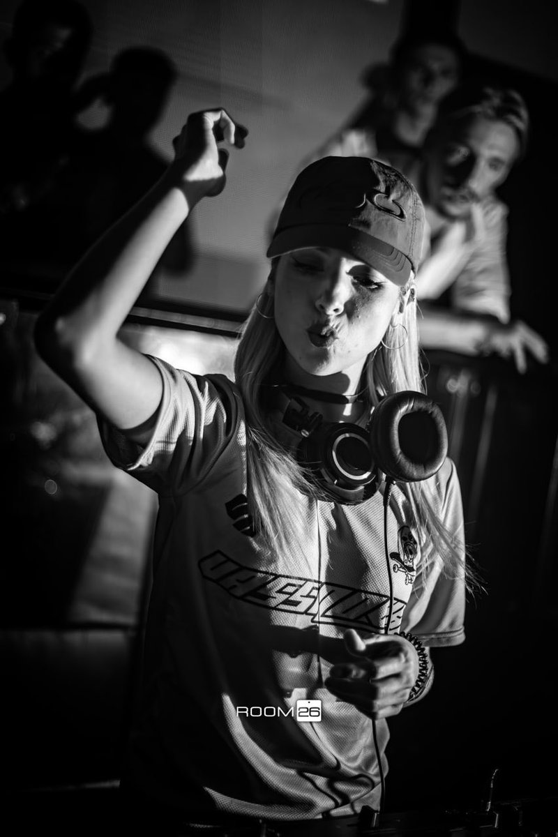 🇬🇧🎧 Saturday, October 5th at Room26 was an incredible night with the amazing @vivianacasanovamusic on the decks! 🎶 We danced late into the night, immersed in the deep and tech house vibes that set the dancefloor on fire.

Thank you all for making the night unforgettable! 🔥 We