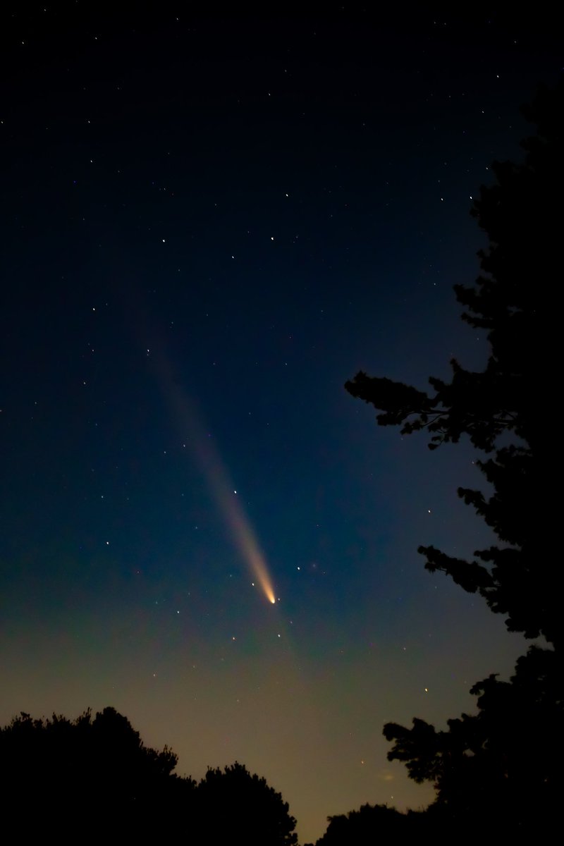 Geoff Palcher (@gpalcher) on Twitter photo Beautiful view of the comet tonight over Potomac. Clouds broke just in time! <a href="/capitalweather/">Capital Weather Gang</a> Beautiful view of the comet tonight over Potomac. Clouds broke just in time! <a href="/capitalweather/">Capital Weather Gang</a>