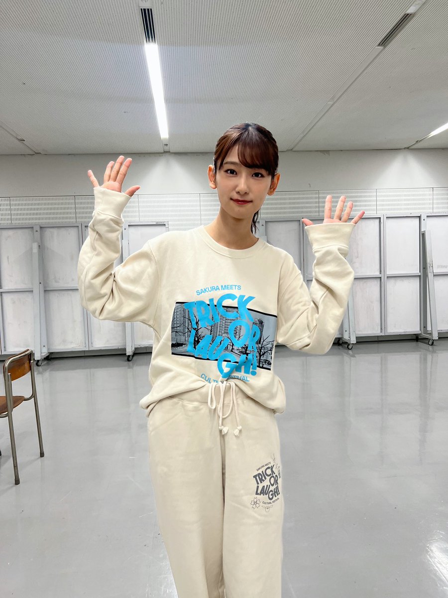 サクラミーツ文化祭 スウェットサイズが悩む方へ☺️ ＼ 櫻坂46 井上梨