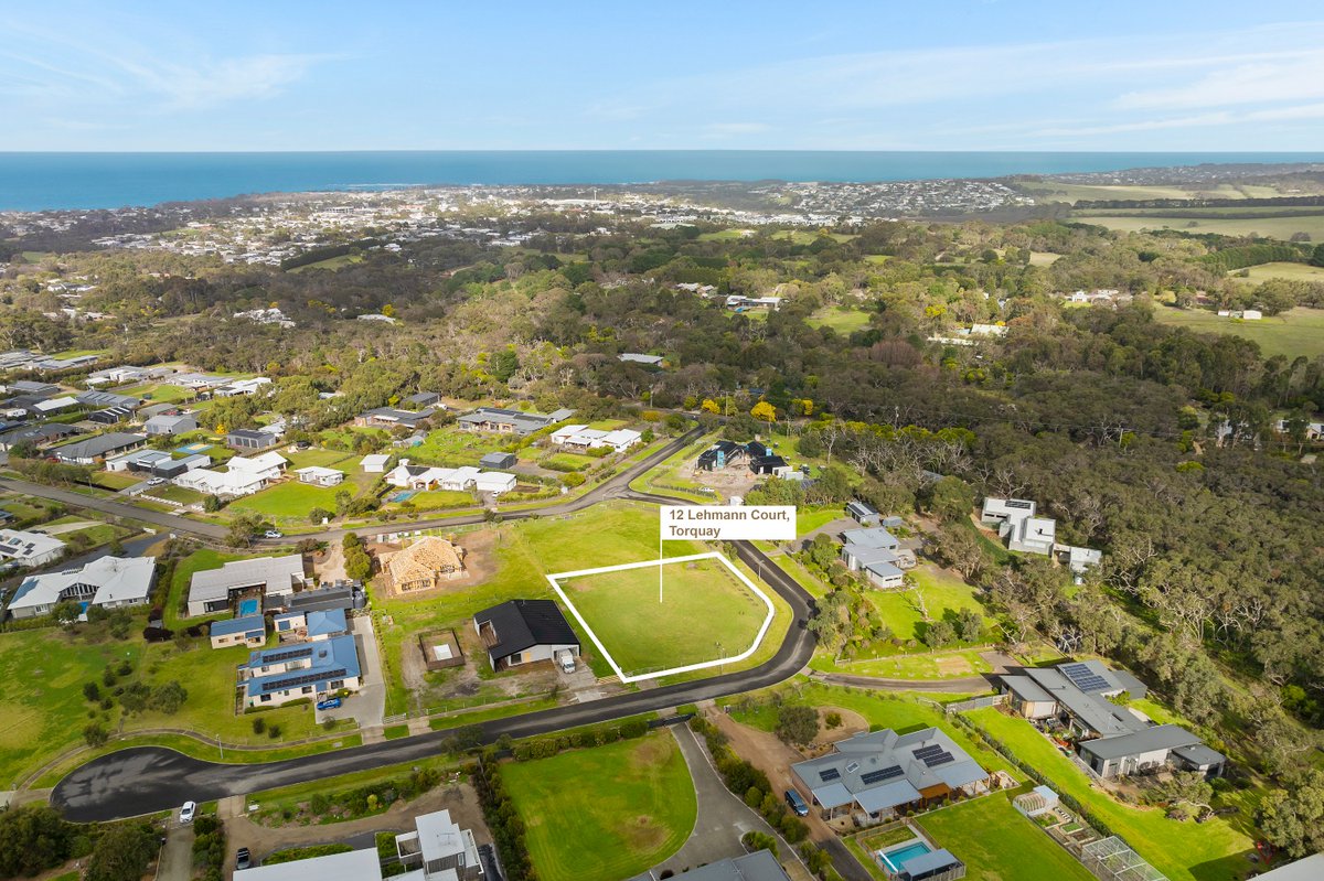 MichaelSFerris's tweet image. 12 Lehmann Court TORQUAY VIC 3228

HUGE vacant allotment - 12 Lehmann Court, Torquay

Experience the pinnacle of coastal living with this fantastic corner block spanning 2000 square meters.