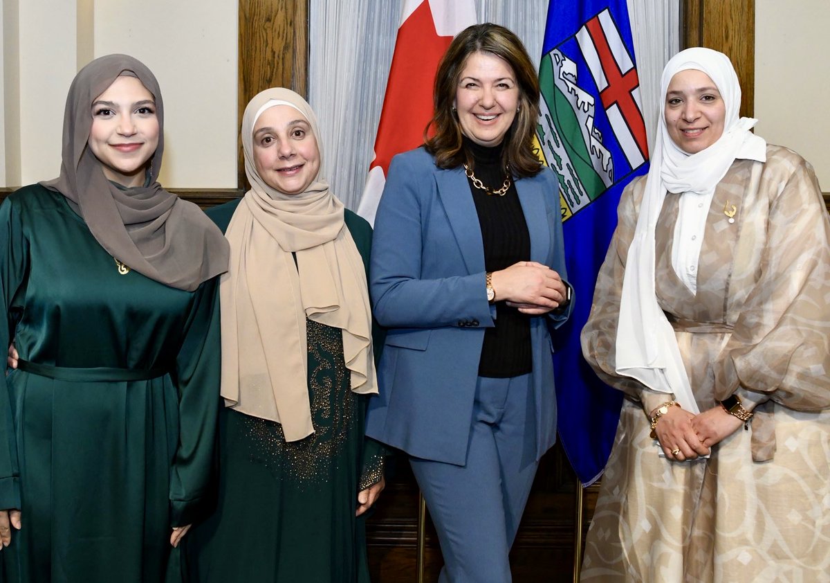 .⁦<a href="/ABDanielleSmith/">Danielle Smith</a>⁩ promised an Islamic statutory holiday and leveraged it for votes at the 2022 UCP leadership race, 2023 election and now for leadership review.

No consultation with employers, unions and Muslims is even planned for this term.

It’s a cynical lie.

#ableg