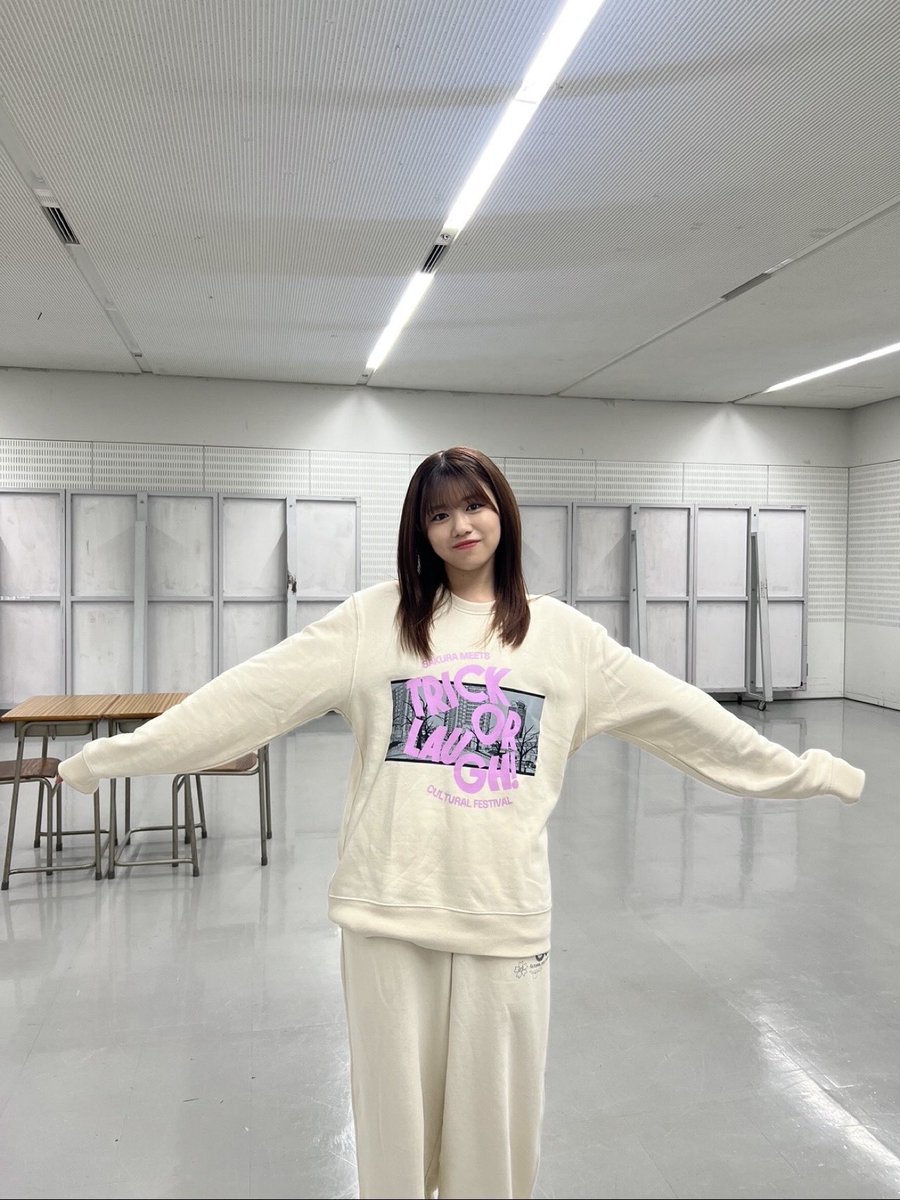 サクラミーツ文化祭 スウェットサイズが悩む方へ☺️ その2️⃣ ＼ 櫻