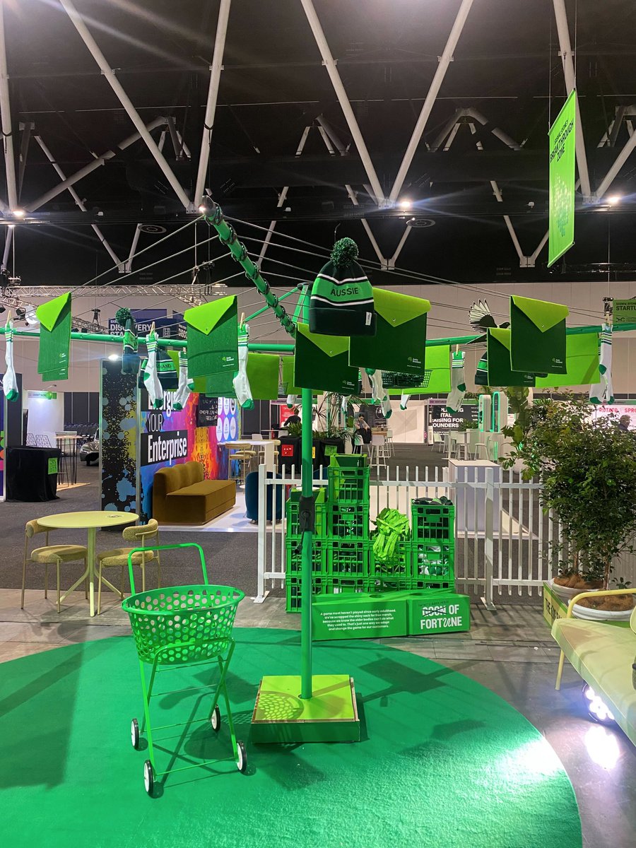 Aussie_BB's tweet image. Todayโs the big day!
Drop by our Big Aussie Backyard at @sxswsydney andย chat about all things business over a free snag.
Weโll be set up in the Tech and Innovation Expo until Saturday โ see you there!
