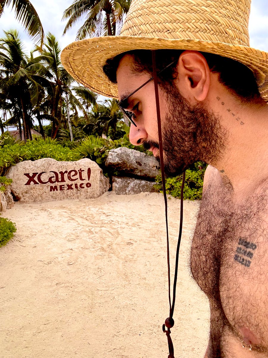 ValentinoSnow27's tweet photo. Mis favs de Cancún https://t.co/sRapoDDRG9
