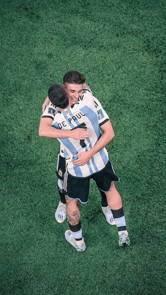 │﹀﹀﹀﹀﹀﹀﹀﹀﹀﹀

│ triplete por mi arañita │

└——————— - [ <a href="/spider_Atleti/">Julian Alvarez</a> ]. +

﹌﹌﹌﹌﹌﹌﹌﹌