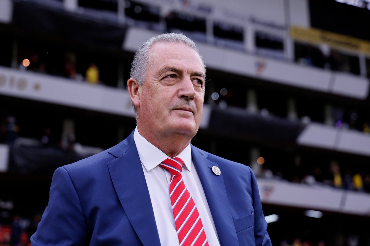 - Desde el 2009 que Paraguay no ganaba 2 partidos de local de seguido
- Paraguay da vuelta por primera vez un partido que fue al descanso perdiendo
- Estamos en zona de clasificación 

GRACIAS ALFARO

DEVOLVISTE LA ILUSION A UN PAIS HUNDIDO

VAMOS ALBIRROJA KARAJO