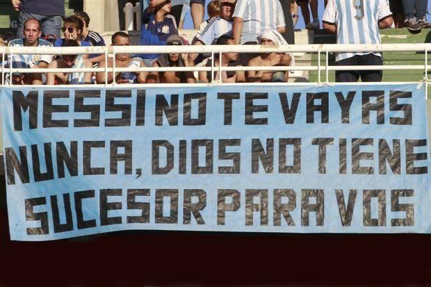 latief208's tweet photo. Obrigado por tanto Lionel Messi. https://t.co/V8wUJX2ftm