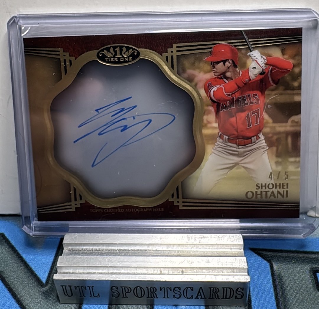 Under The Lights Sports Cards & Memorabilia tweet media