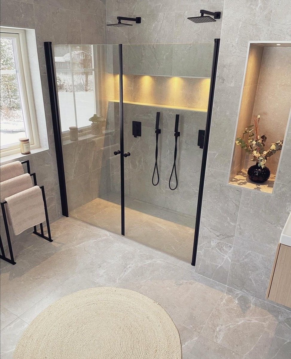 in love with this bathroom