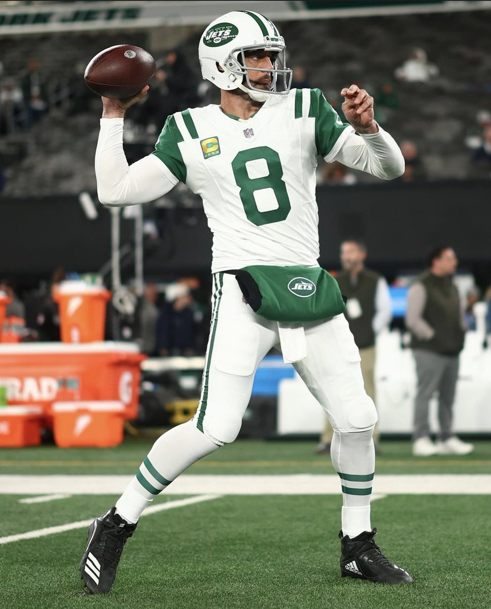 fashion_nfl's tweet photo. The people have spoken. https://t.co/JmL2xsMIrR