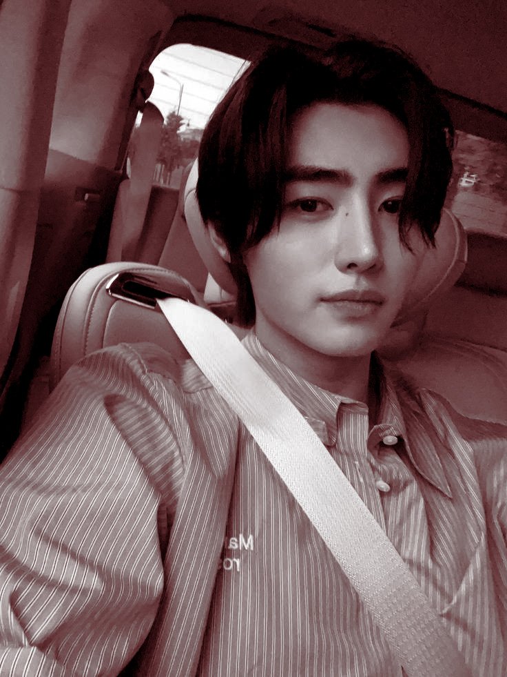 hemixphere's tweet photo. @risaudara @ruailara ㅤㅤㅤ
Ngadem dulu bes di mobil (panas).
ㅤㅤㅤㅤ https://t.co/lyysOvRUf6