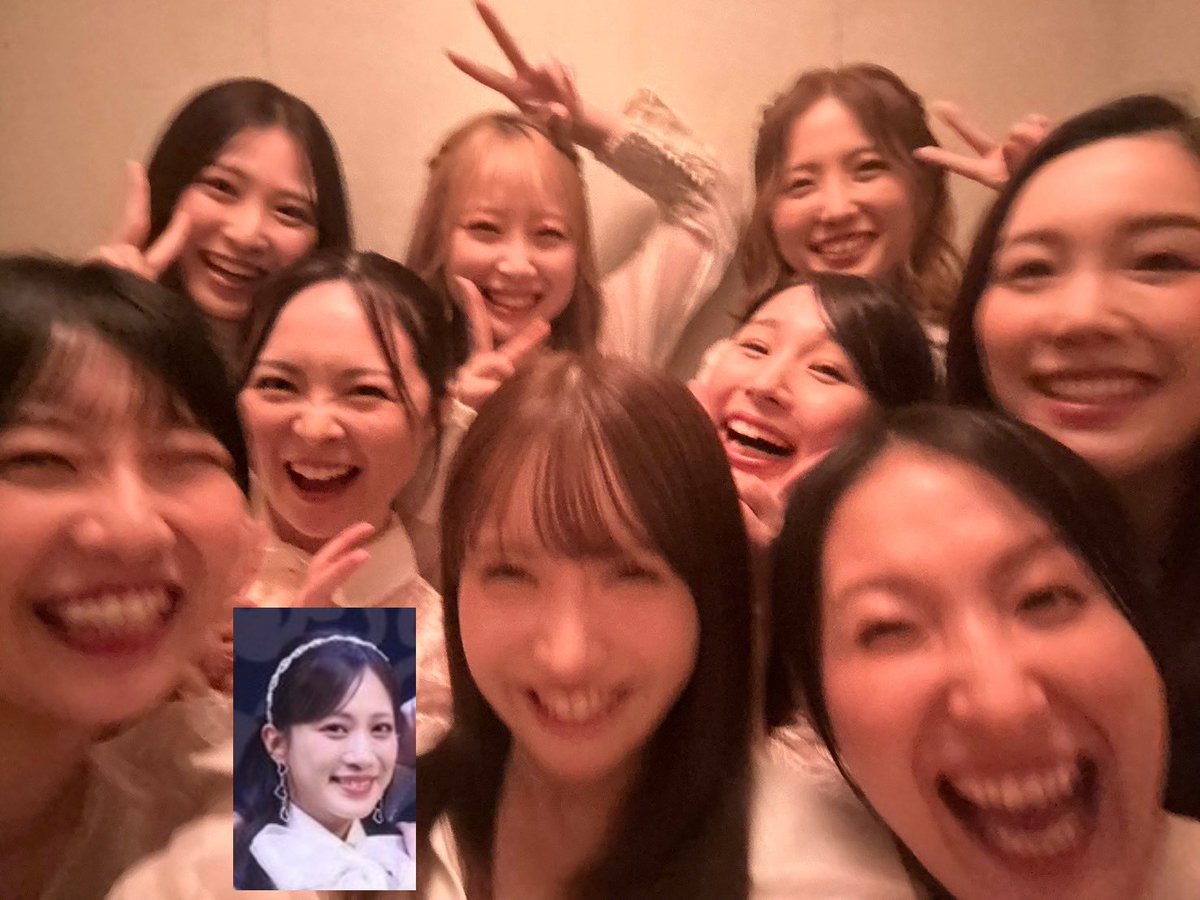 みんな載せてるけど このみんな爆笑してる写真好きすぎる😂 あと