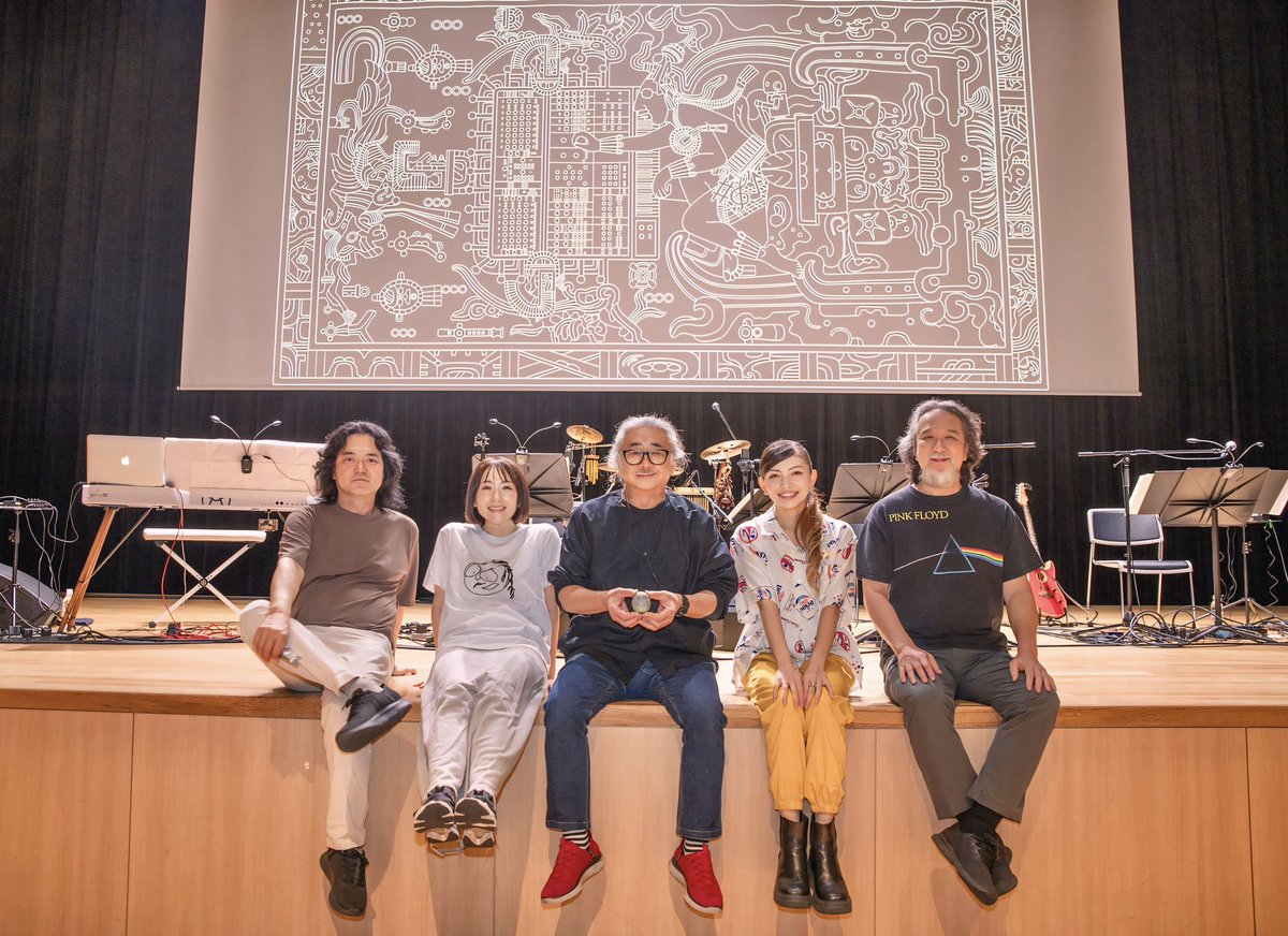 待て、待て、待て！
みんな落ち着け！
何か誤解されてるようだけど、ゲーム音楽の仕事から引退するわけじゃないからな！