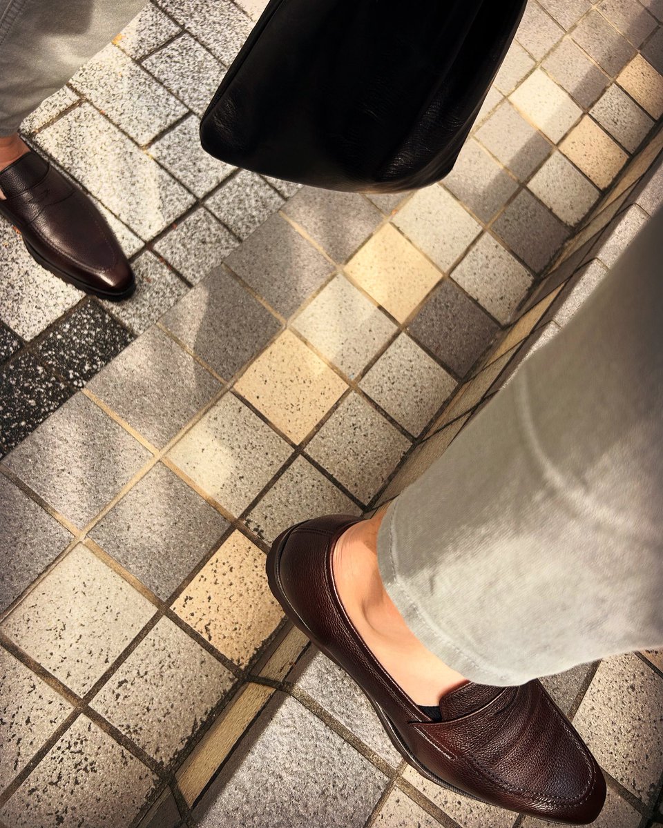 🚶‍♂️🛍️