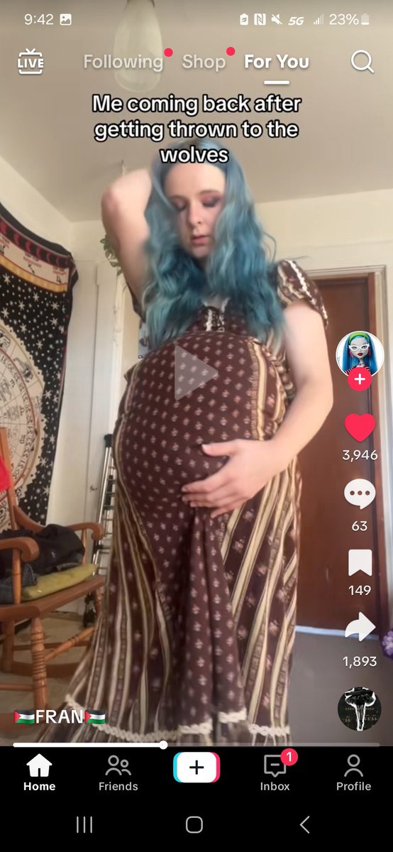 <a href="/coolestwolfskin/">Keaton!!!!</a>