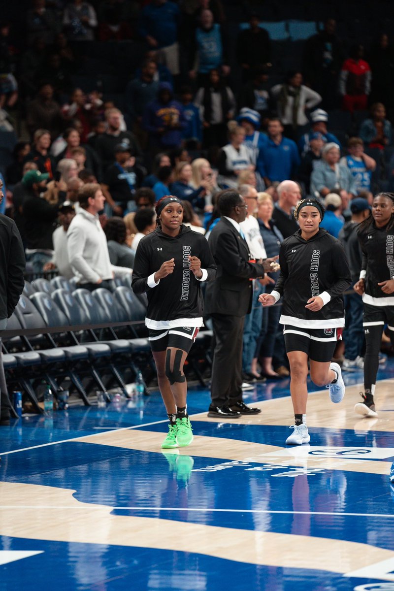 GamecockWBB's tweet image. Your TV’s still working FAMS - looking at a 9:55 ET tip-off!