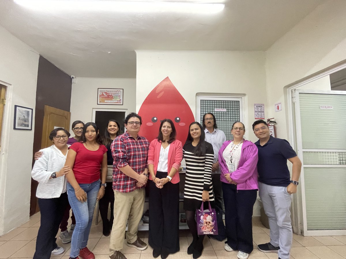 Día de trabajo en conjunto con la  @Federación Mundial de Hemofilia y con la Dra. García Lee, hematóloga del Centro Integral de Hematología HGR # 1 Carlos MacGregor en el Instituto Mexicano del Seguro Social <a href="/IMSS/">d</a>. Para beneficiar a las mujeres con #trastornosdelacoagulación.