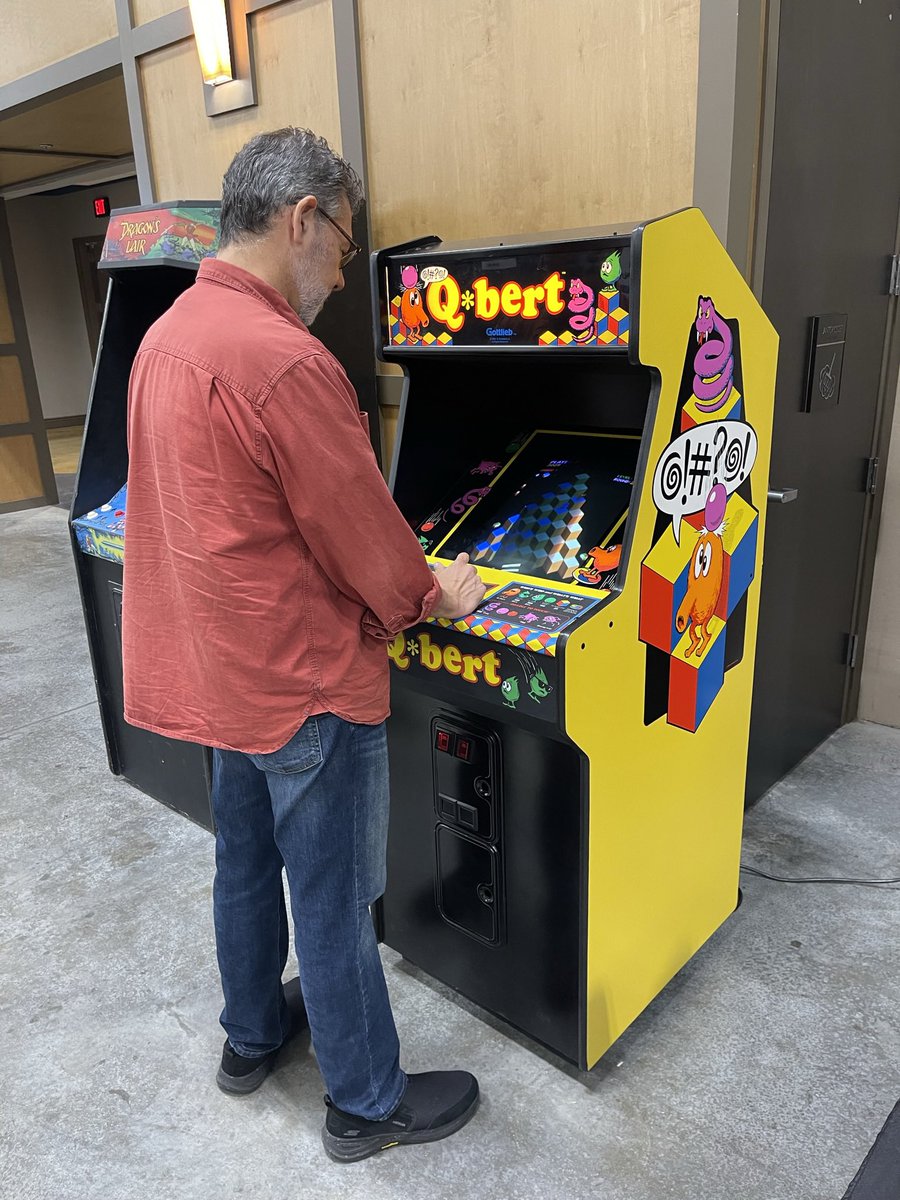 Broken Laser tweet media