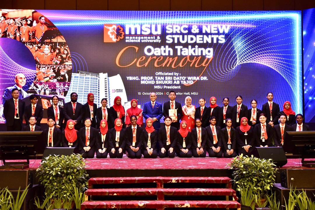 MohdShukriYajid's tweet photo. Great job and congrats to the line of 2023/2024 Stds Rep Council and fascilitators. You have reached a new milestone, but the journey has just begun. Keep moving forward. Very proud of each and everyone of you. @MSUmalaysia @MSUscd #MSauOTC2024 https://t.co/PSw8JuJNKH