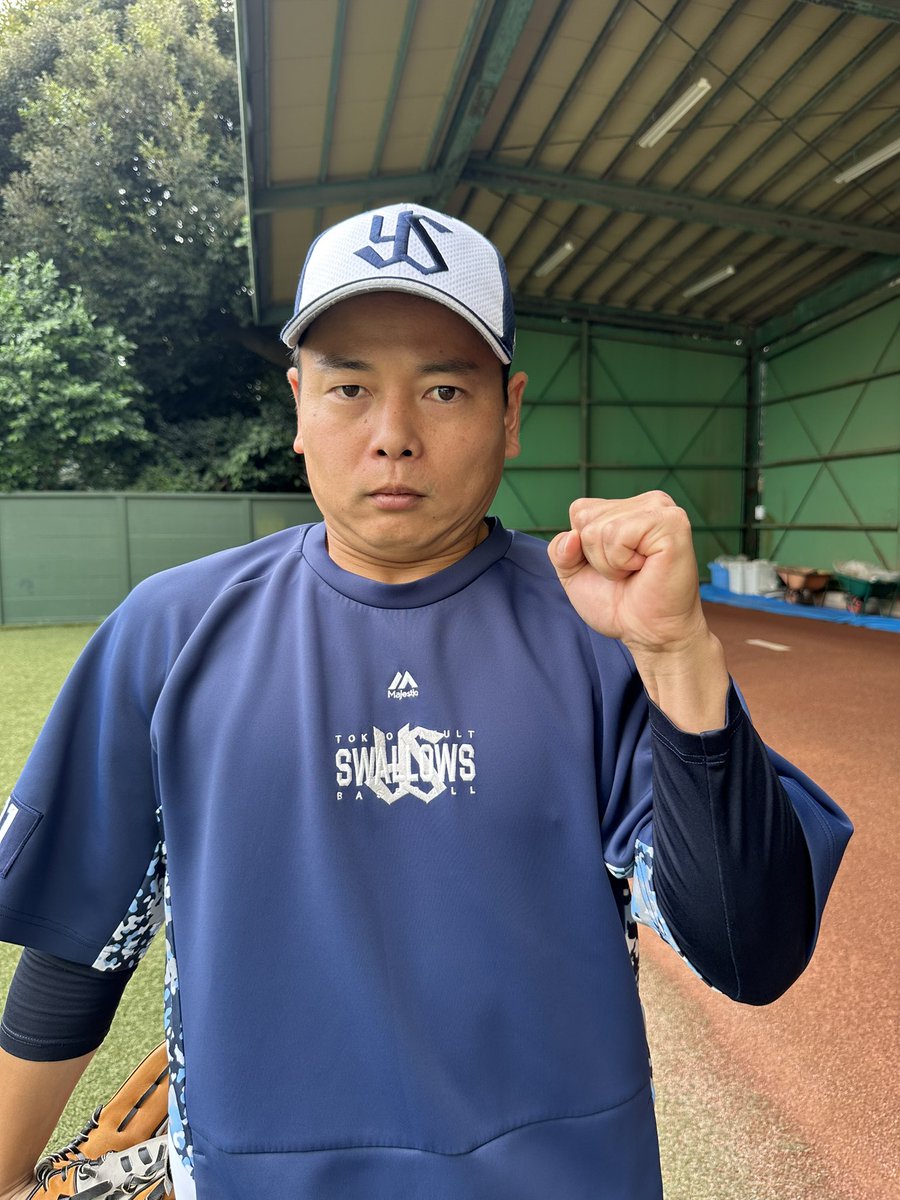 西浦直亨コーチ