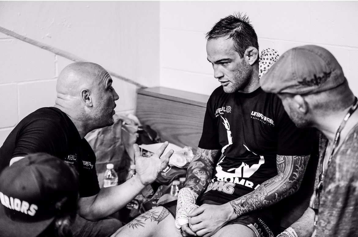 JayGlazer's tweet image. RIP little bro!!! Gang…please don’t walk this walk alone. Asking for help allows us to “be of service”… “being of service” is a huge  tool to help lift our souls through the gray. PLEASE be vulnerable, it will turn a friend into a brother or a sister. Share your pain. #RIPBomba