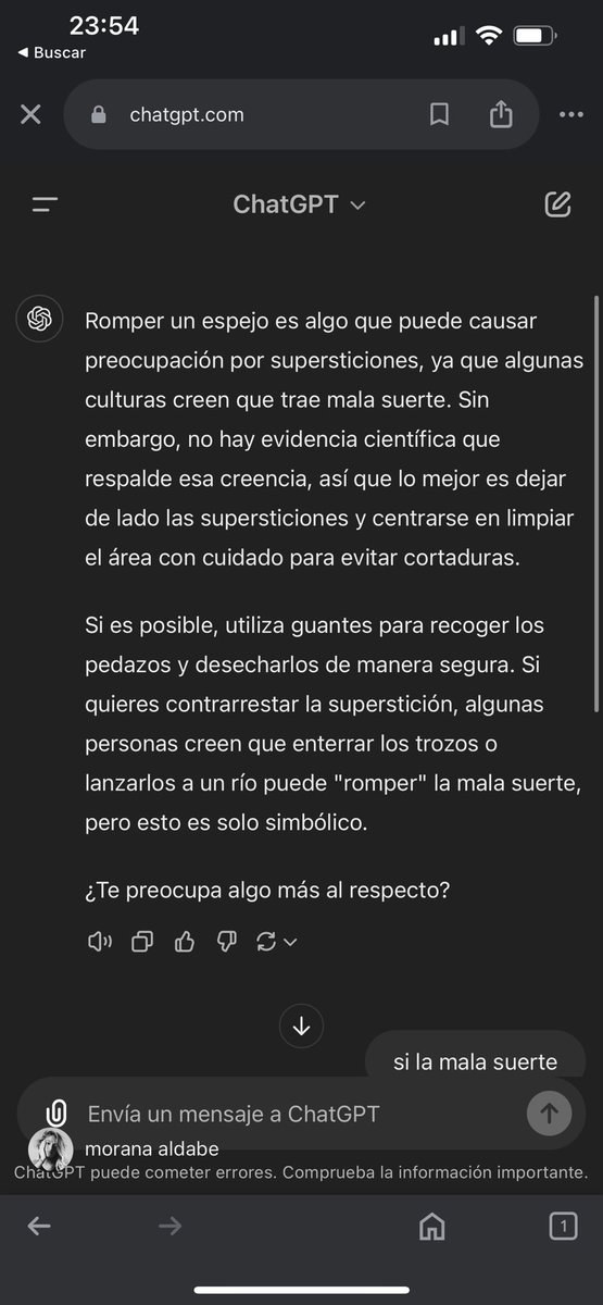 anamora____'s tweet photo. Se me rompio un espejo y el chat gpt básicamente me dijo q no rompa las pelotas https://t.co/OKbYs2BLy4