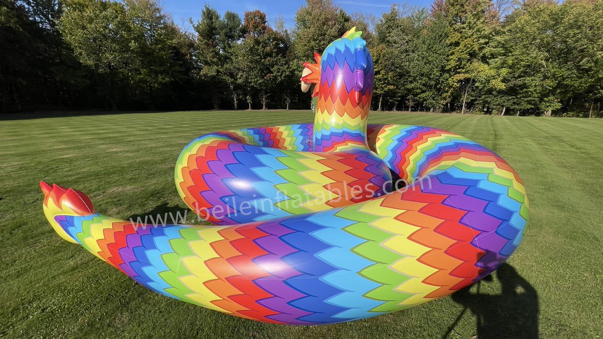 BeileBl123's tweet photo. Beautiful inflatable Feathered Serpent 
#InflatableSnake
#InflatableSerpent https://t.co/Y39aUG7icX