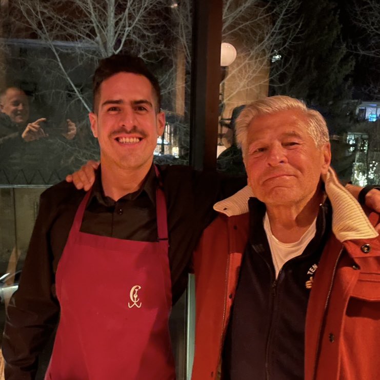 djcarlosvqz's tweet image. The only and real legend of the show: Ed Razek #VsFashionShow #VSFS