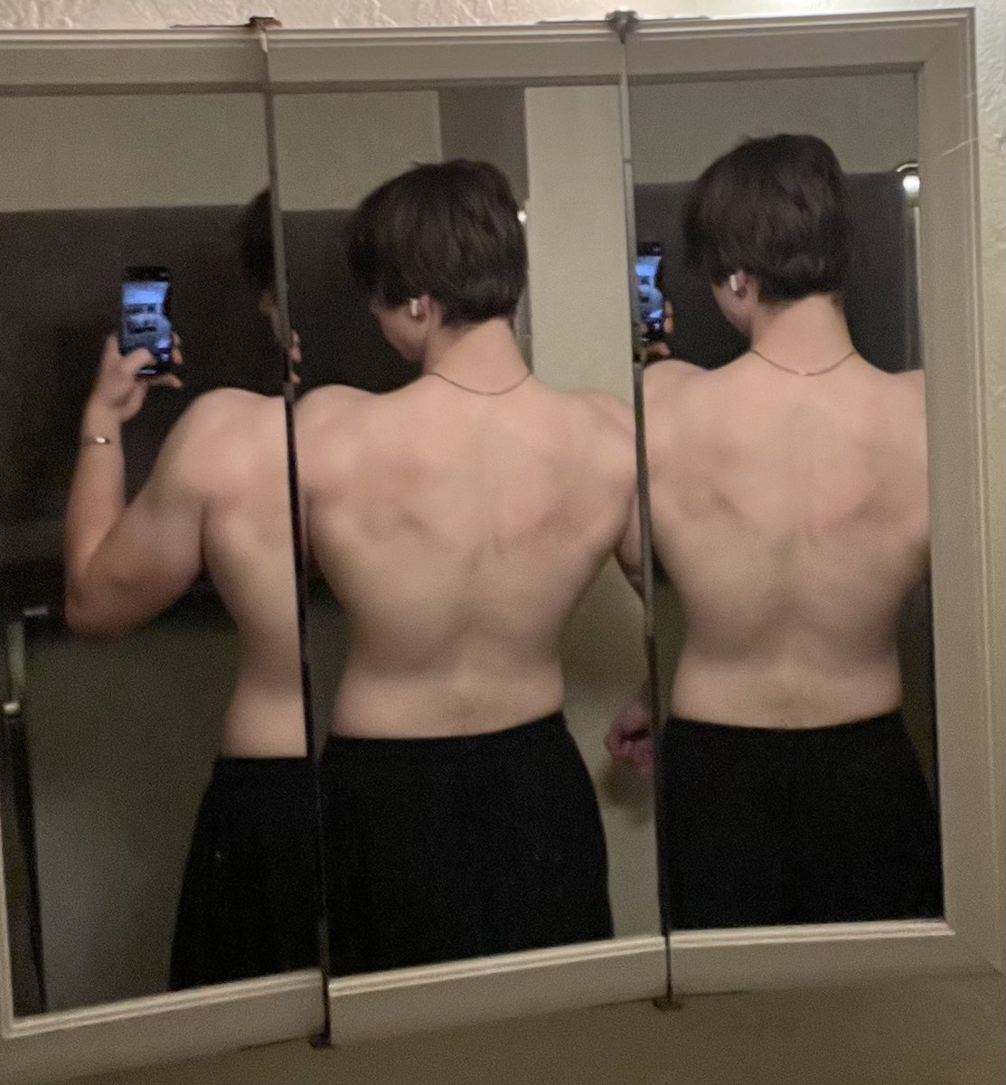 Danbeef2's tweet image. Broly?