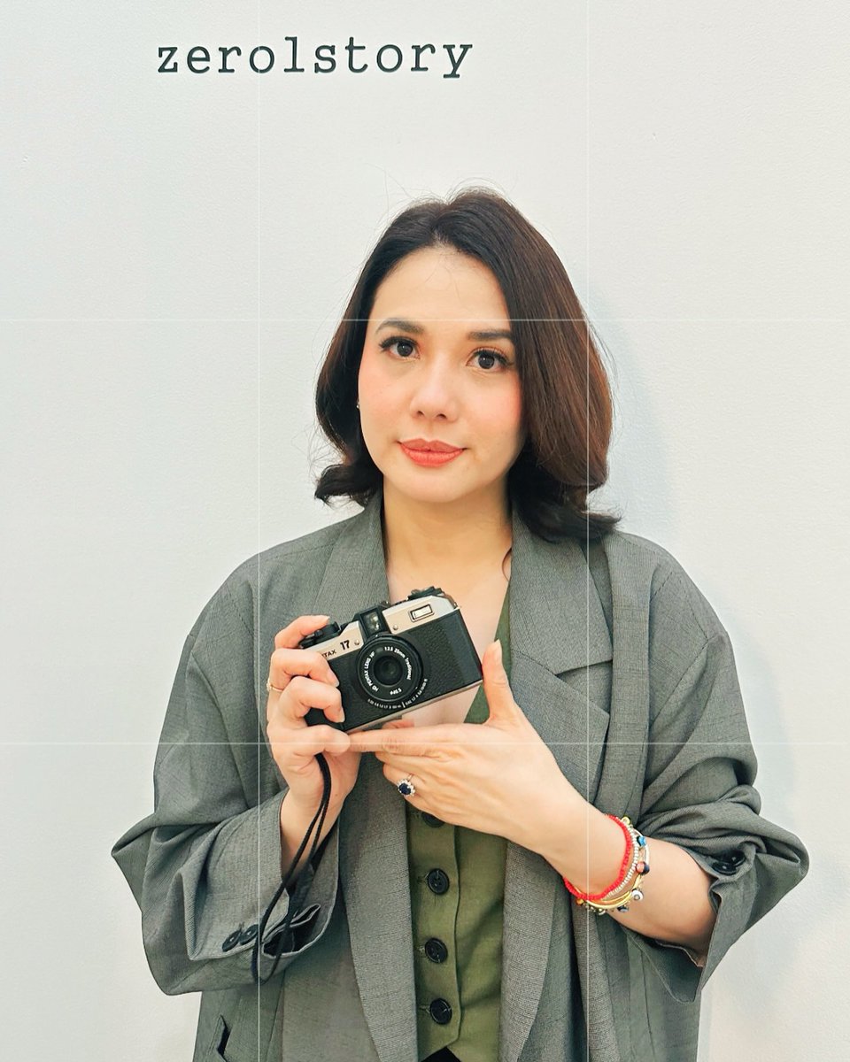 TeamYaRylleOfc's tweet image. Flawlessly stunning, @anakarylle ! You are the epitome of perfect beauty. ✨

#Karylle #OOTDmomukhamo #AlwaysBeautiful