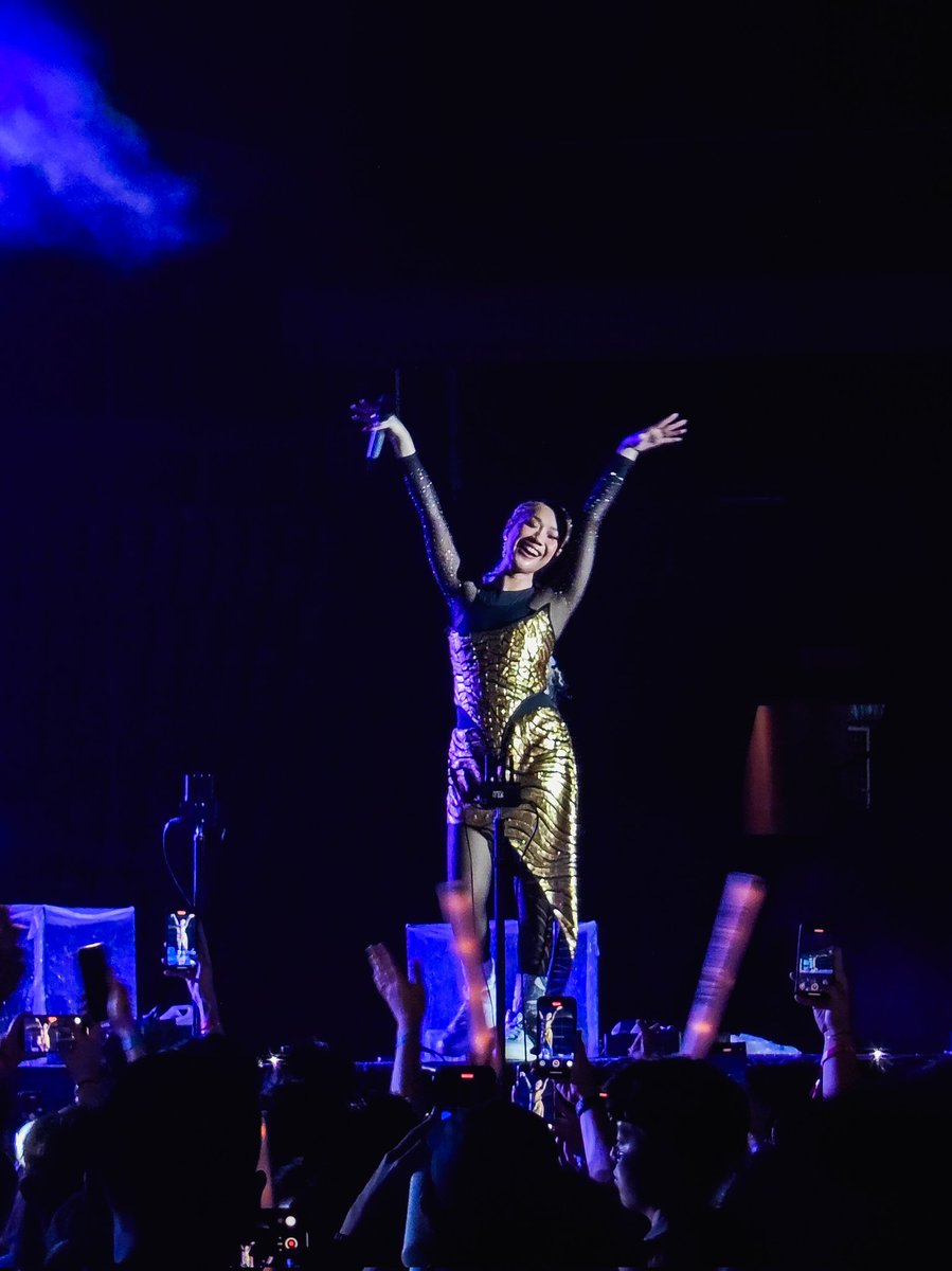 Eu_Jinn's tweet photo. Soaking up the incredible energy at the Borneo Sonic Music Festival 2024! 
Thanks to OPPO for the VIP treatment and an unforgettable experience. 
📱#OPPO Find N3 powered by #Snapdragon  8 gen 2

#ShotOnSnapdragonSEA 
#shotOnOPPO
#OPPOMeetup https://t.co/N7uYyfaRlb