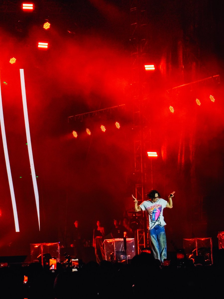 Eu_Jinn's tweet photo. Soaking up the incredible energy at the Borneo Sonic Music Festival 2024! 
Thanks to OPPO for the VIP treatment and an unforgettable experience. 
📱#OPPO Find N3 powered by #Snapdragon  8 gen 2

#ShotOnSnapdragonSEA 
#shotOnOPPO
#OPPOMeetup https://t.co/N7uYyfaRlb