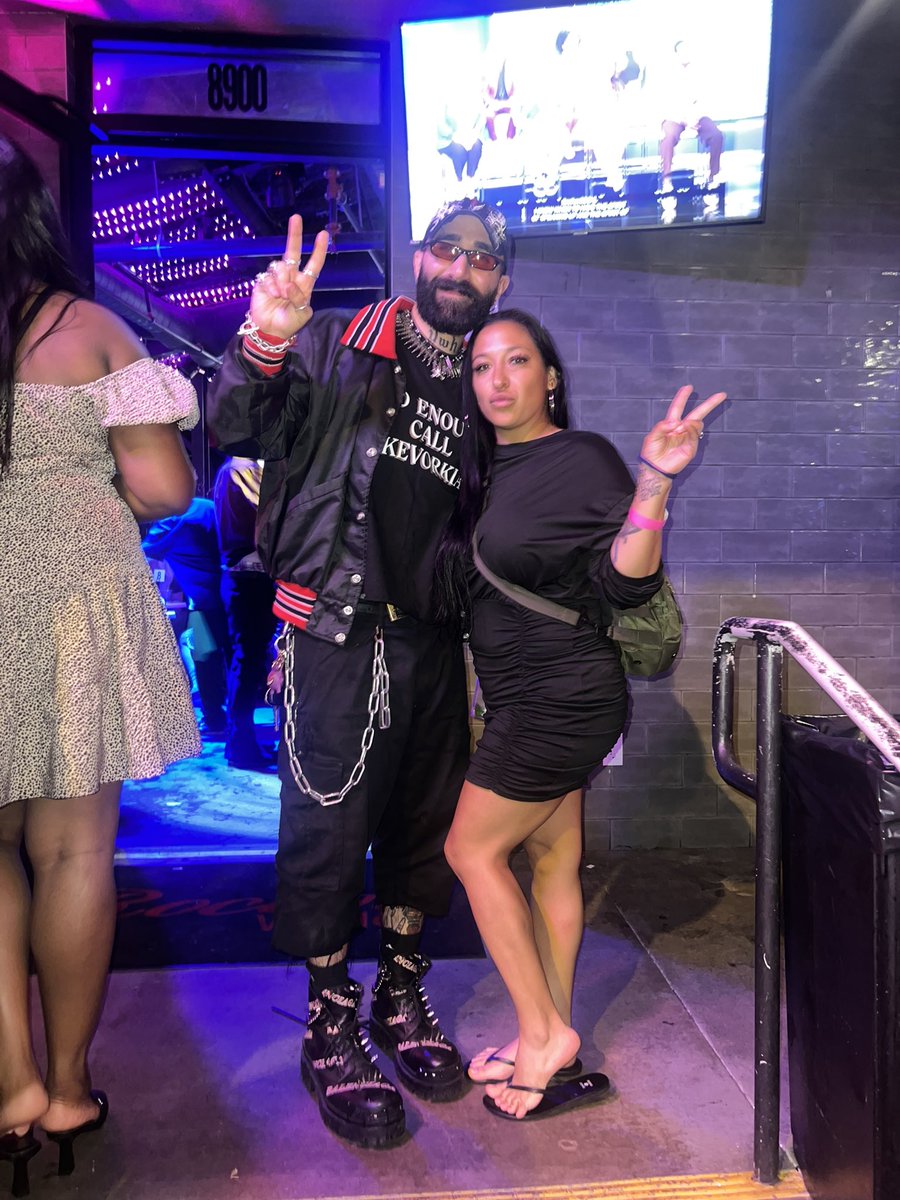 shortystar2's tweet photo. @deadskulltweets https://t.co/SJr6umwEZ3
