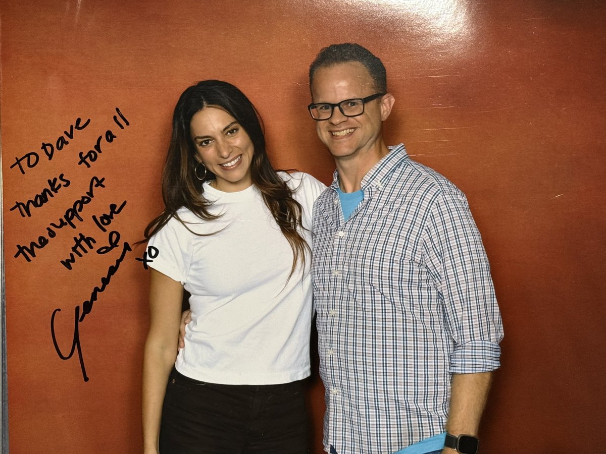 TheMadDogDave's tweet photo. Had so much fun at @ChronicCon4real this weekend! Thanks @ThatKevinSmith, @genirodriguez @BrianCOHalloran, @ThatClerksGirl, and #trevorfehrman for the photos and autographs! It was great talking with you all for a few minutes as well. https://t.co/1mnMgXRaI5